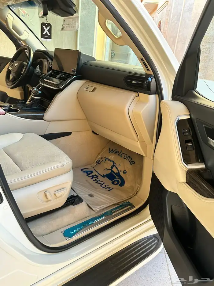 للبيع لاند كروزر VX 4