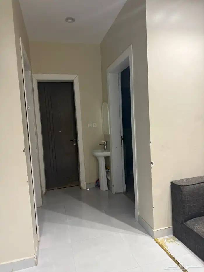 فيلا فاخره للايجار حي الرمال (مكيفات راكبه ) 7