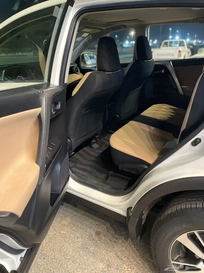 رافور موديل 2017 فل كامل مخمل عداد 86 الف بودي بلد 11