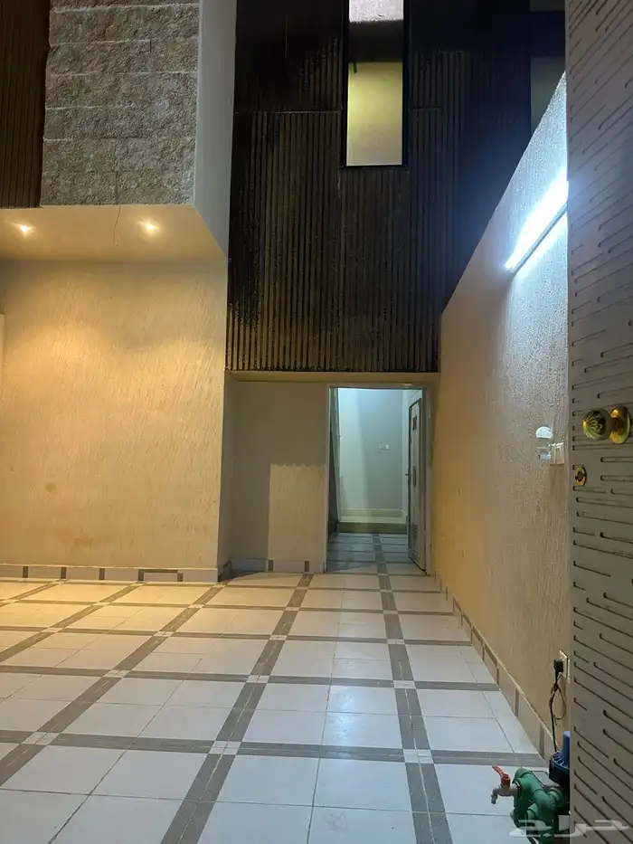 دور علوي للايجار 7