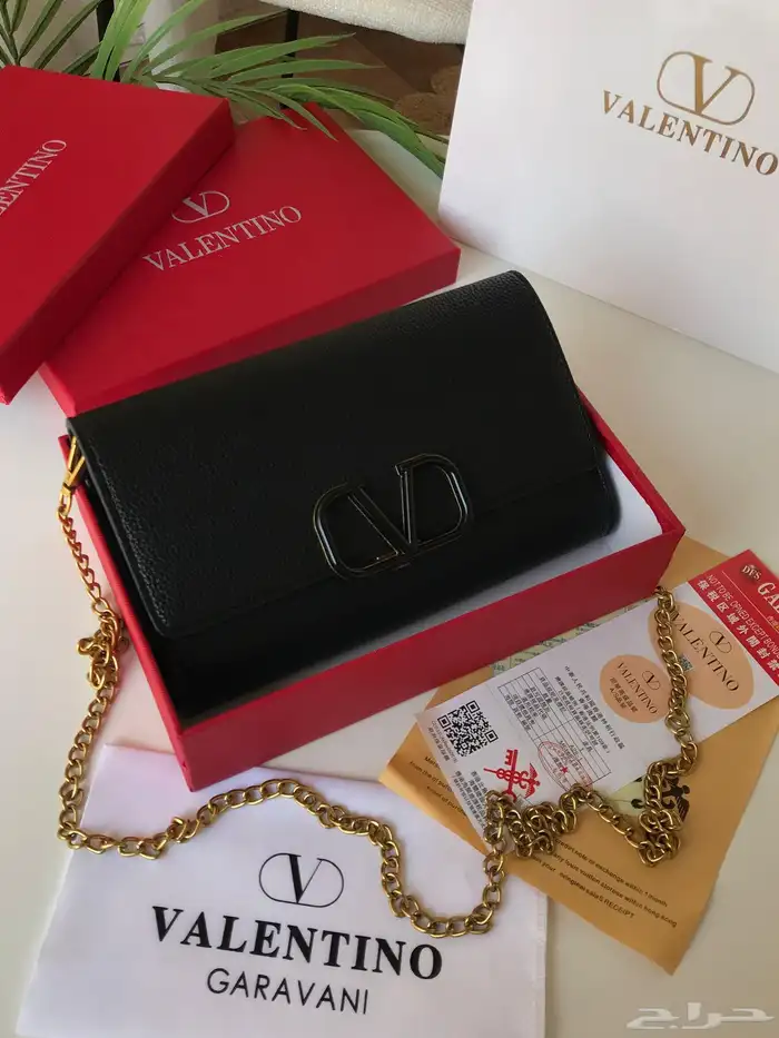 تم تمديد عرض اليوم الوطني 3 شنط ماركه ب240 فقط وتوصيل مجانا 62