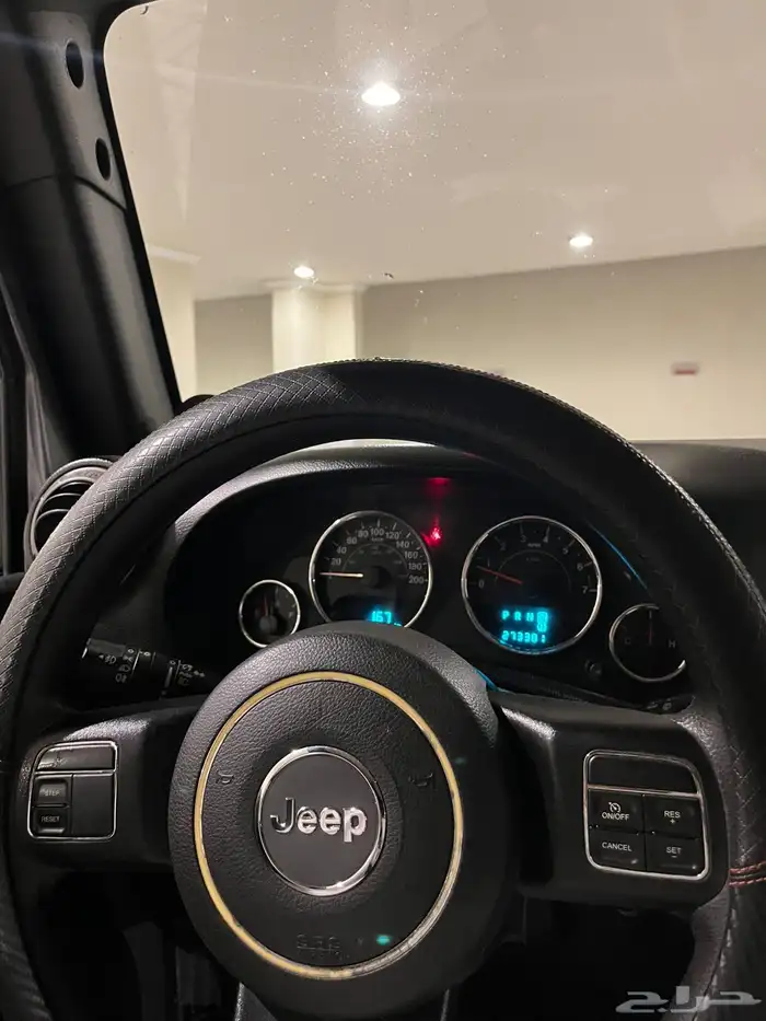 جيب رانجلر 2013 وكالة شد بلد نضيفه جدا 7