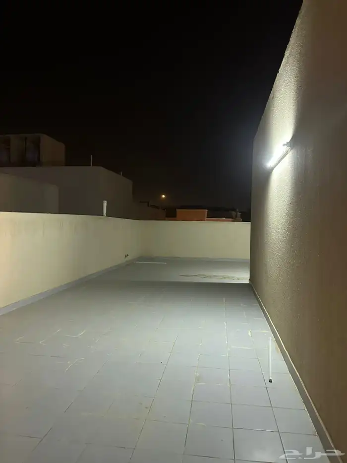 دور علوي للايجار 3