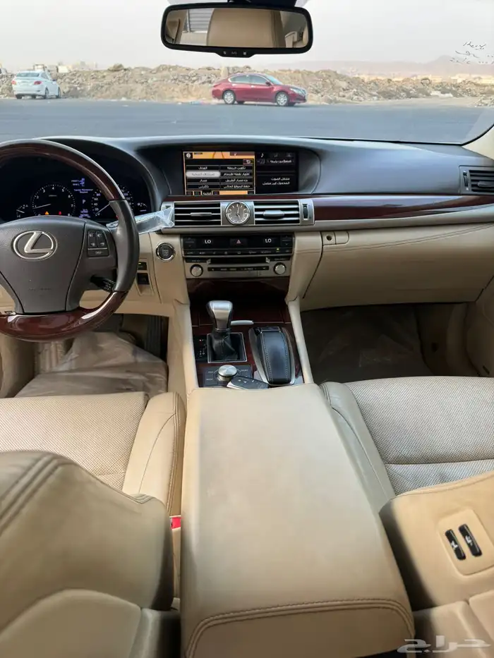 لكزس LS 460 2015 13