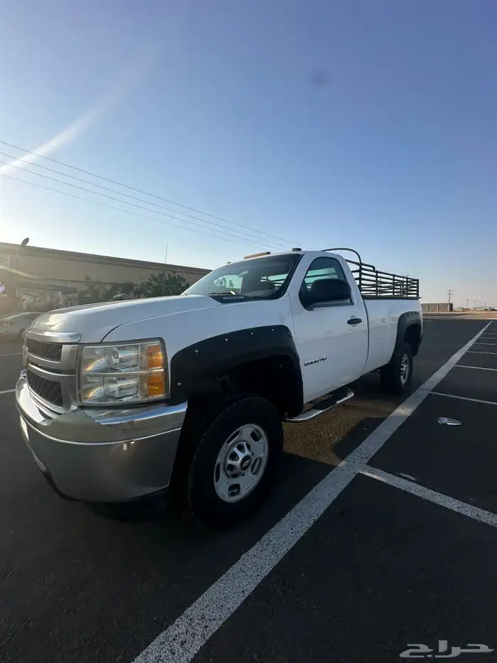 سلفرادو HD2500 غمارة 2012 ابيض 4