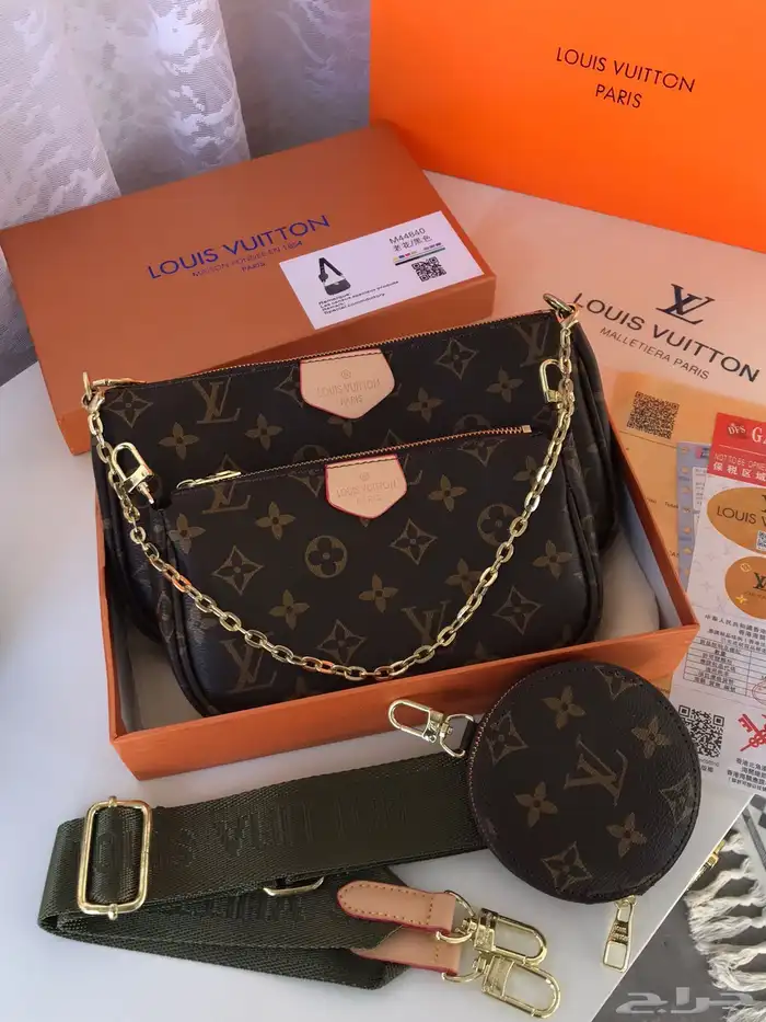 شنط لويس فيتون 11