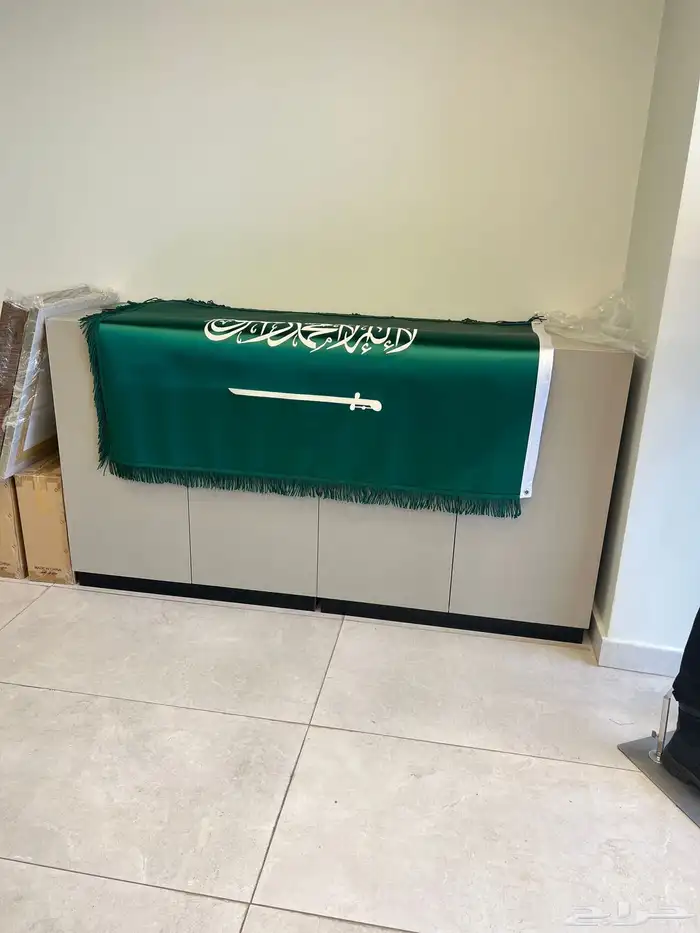 علم السعودية طباعة شعارات ريشة إعلانية طقم صور رول أب حاجز 2
