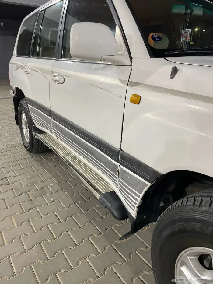 لاند جكسار 2002 9