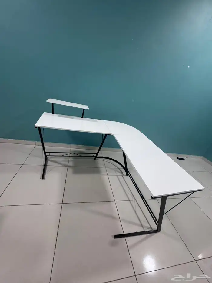 طاولة قيمنق 2