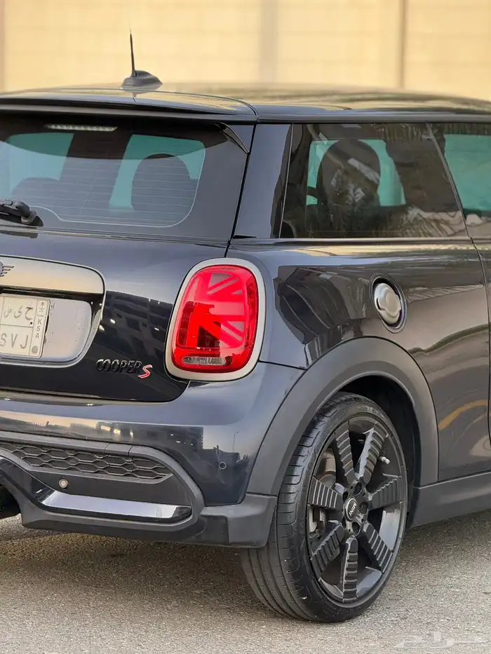 ميني كوبر 2023 S 8
