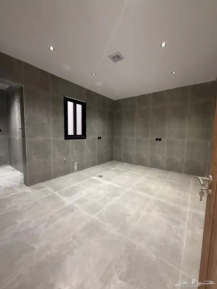 فيلا روف أرضي حي الشفاء 10