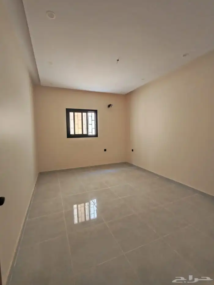 للبيع دور مع شقه خلفيه جديد 5