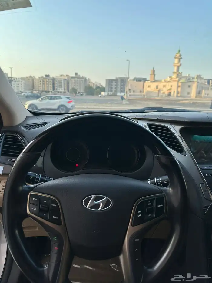 ازيرا 2014 فل كامل - مالك اول 3