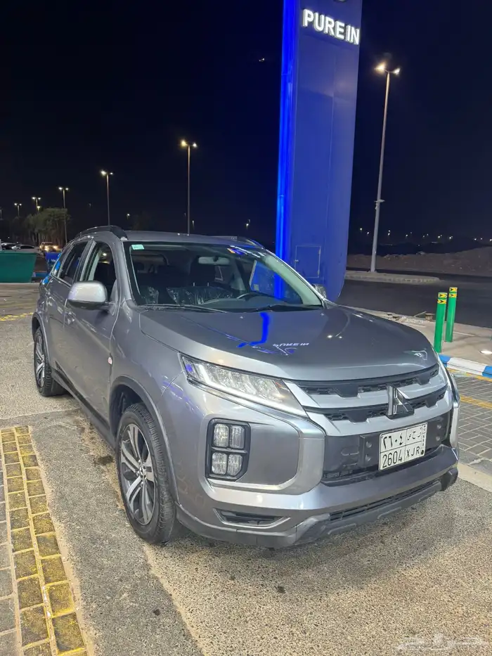 متسبويشي AXSمويل 2022 4