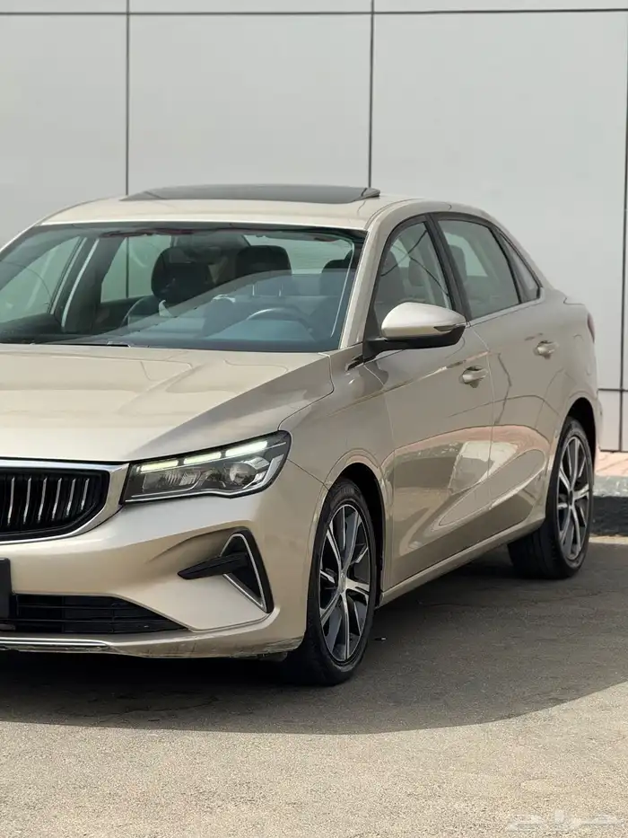 جيلي امجراند 7 فل كامل السعر 31000 الف 9