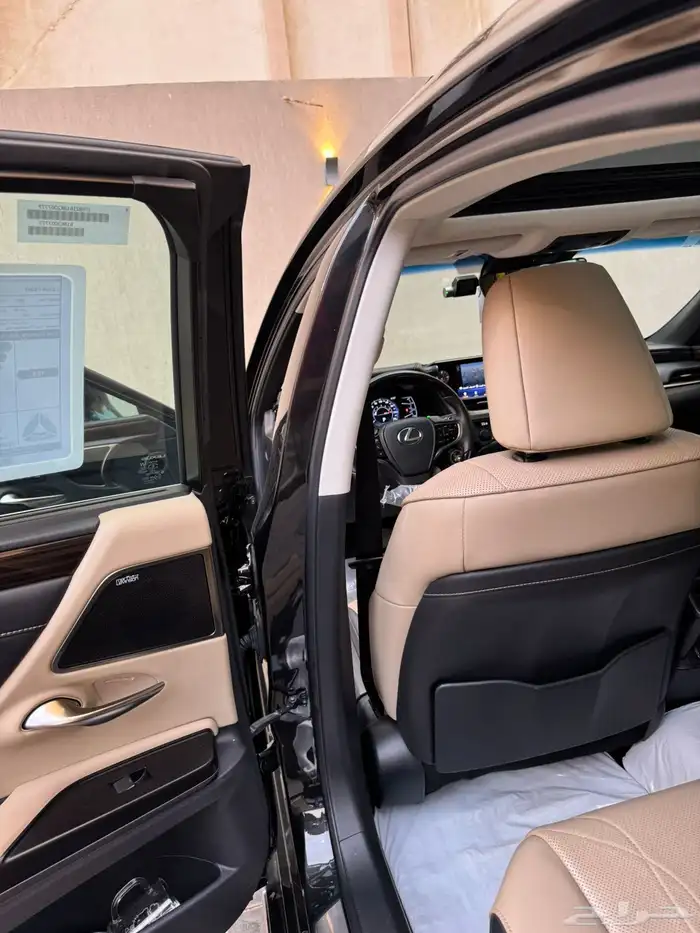 لكزس ES 2019 ثاني مالك DD ممشى قليل مضمون 40