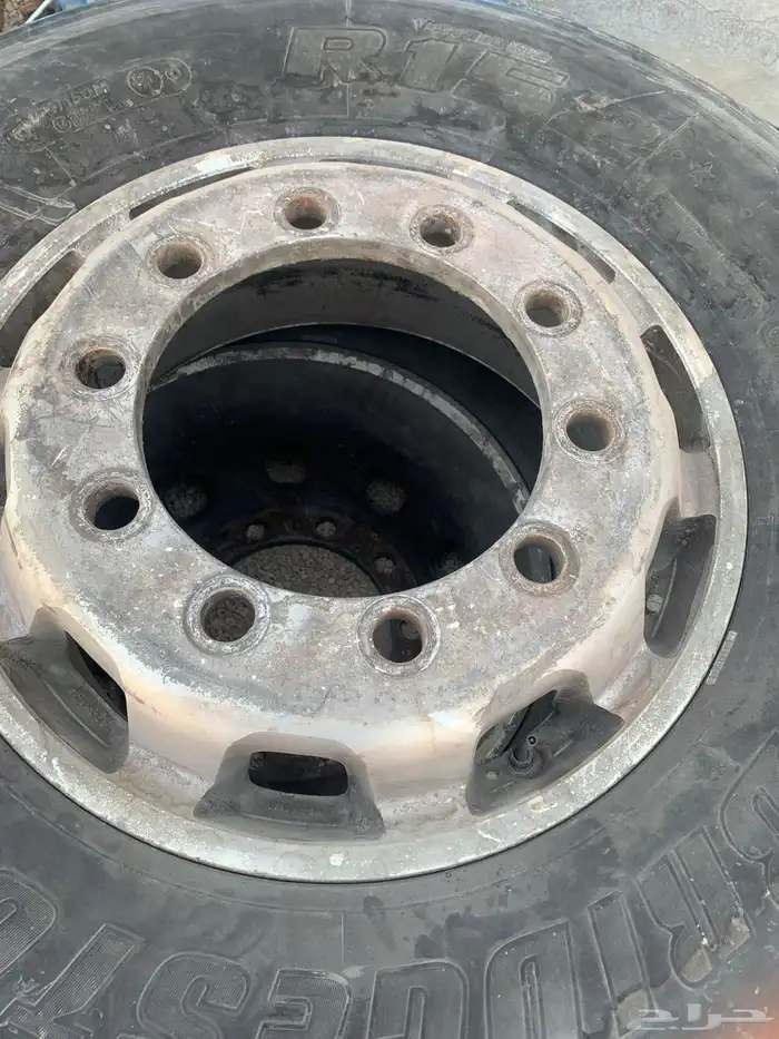 جنوط المنيوم للشاحنات 22.5 1