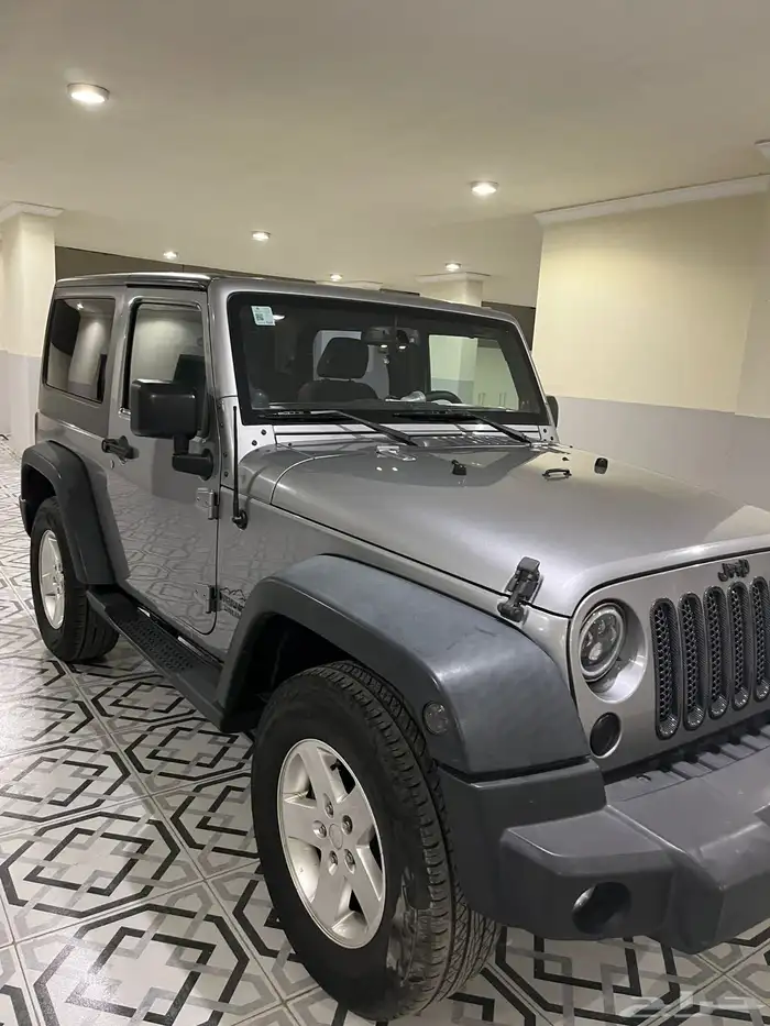 جيب رانجلر 2013 وكالة شد بلد نضيفه جدا 2