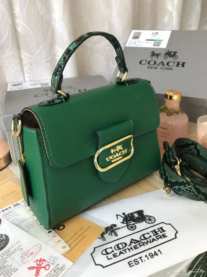 تم تمديد عرض اليوم الوطني 3 شنط ماركه ب240 فقط وتوصيل مجانا 26