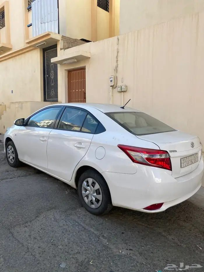 يارس 2015 للبيع 1