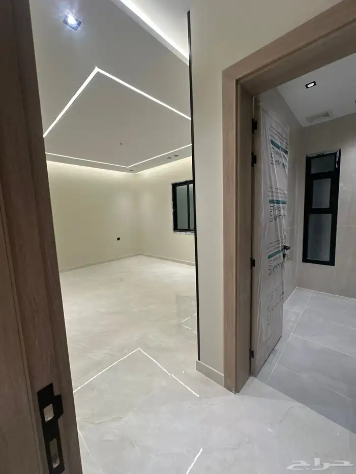 شقق تمليك المسكن الفاخر 8 داخل الحد 6 غرف 30