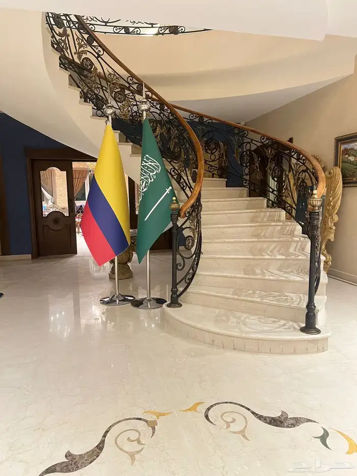 علم السعودية طباعة شعارات ريشة إعلانية طقم صور رول أب حاجز 1