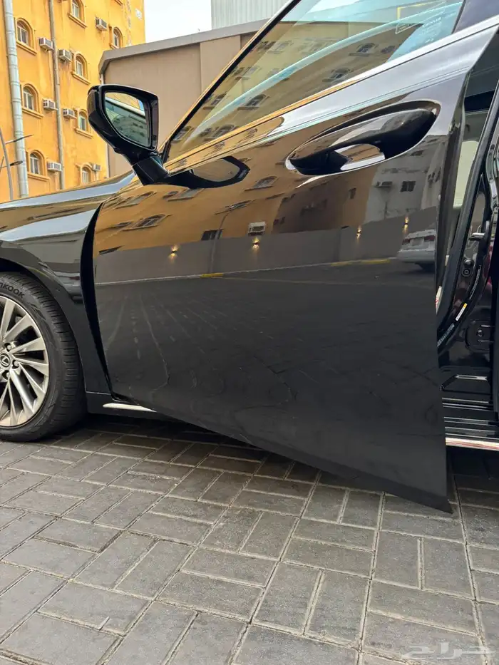 لكزس ES 2019 ثاني مالك DD ممشى قليل مضمون 38