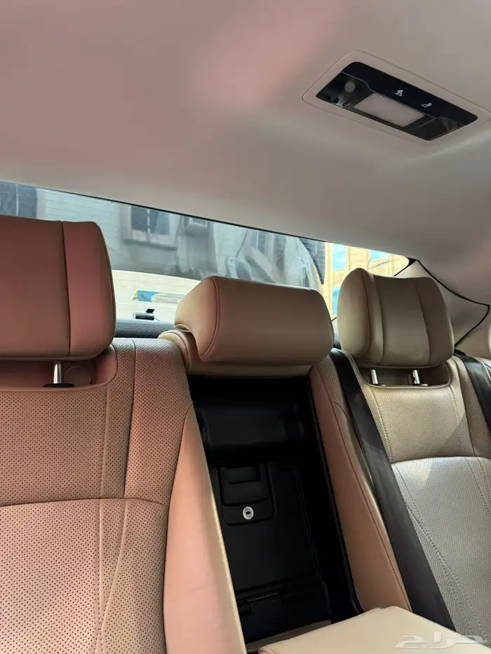 لكزس ES 2019 ثاني مالك DD ممشى قليل مضمون 57