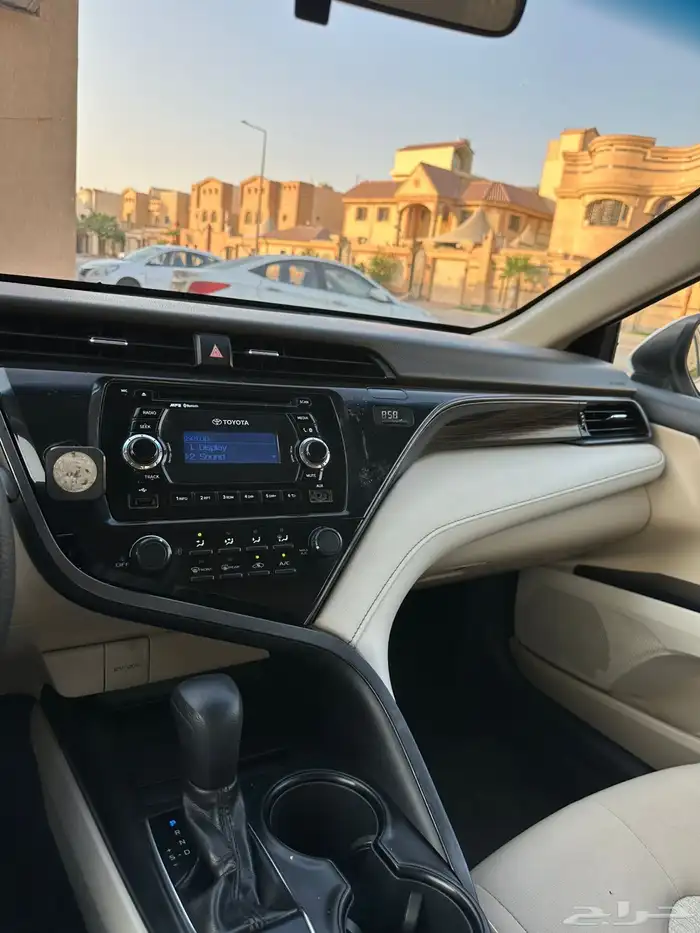 كامري 2020 استاندر LE 9