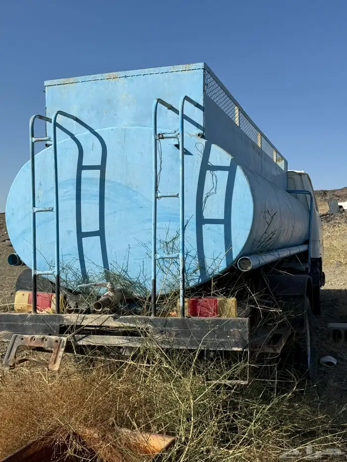 للبيع وايت تايوتا موديل 84 بدون اوراق مسقط 5