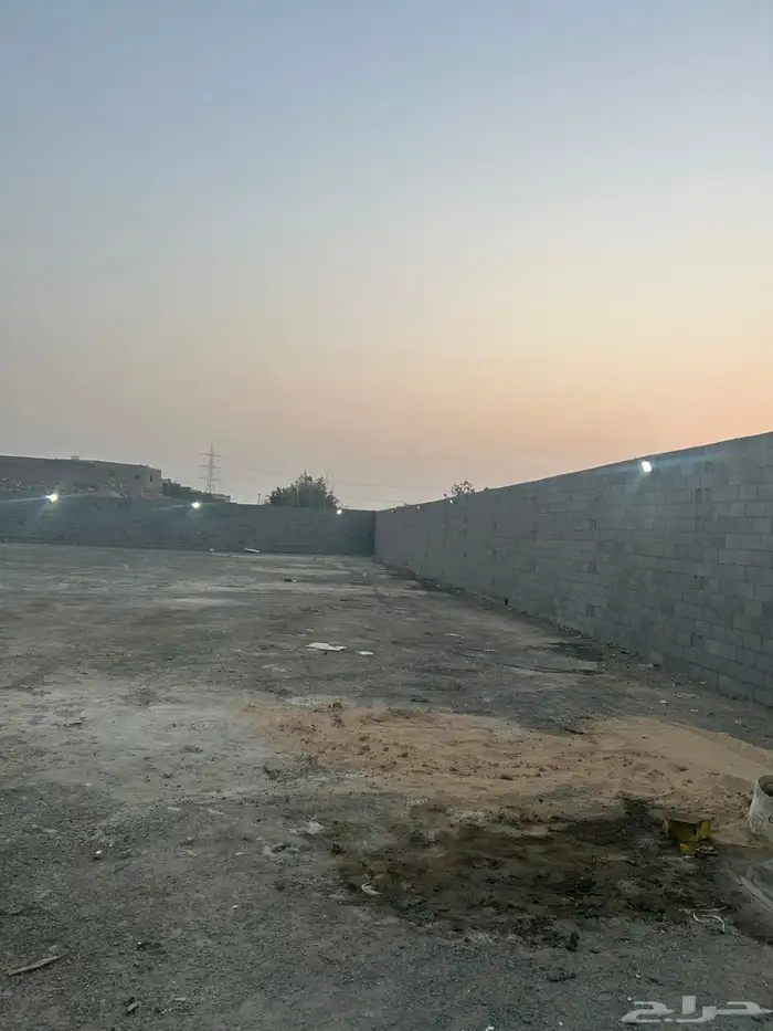 فرصه لاصحاب شركات حوش لإيجار 5
