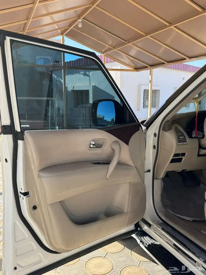 نيسان بلاتينيوم 320 13