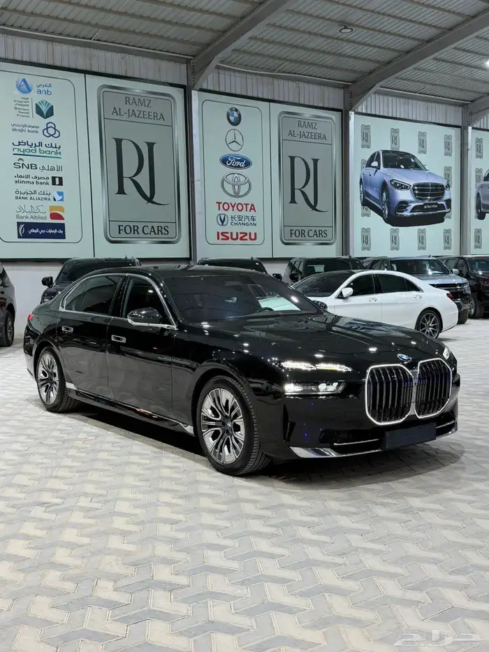 بي ام دبليو 735 2023 اسعار مناسبة فل كامل تحت الضمان 0