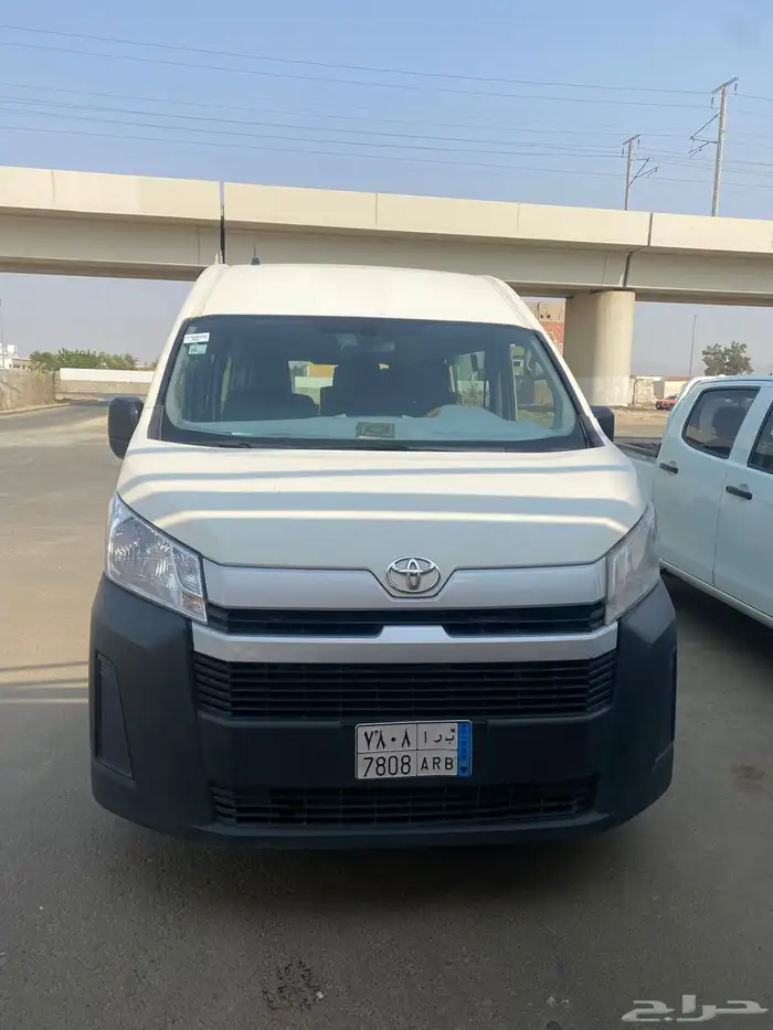 باص ركاب تايوتا هايس 2022 5