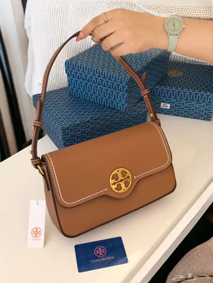 تم تمديد عرض اليوم الوطني 3 شنط ماركه ب240 فقط وتوصيل مجانا 16