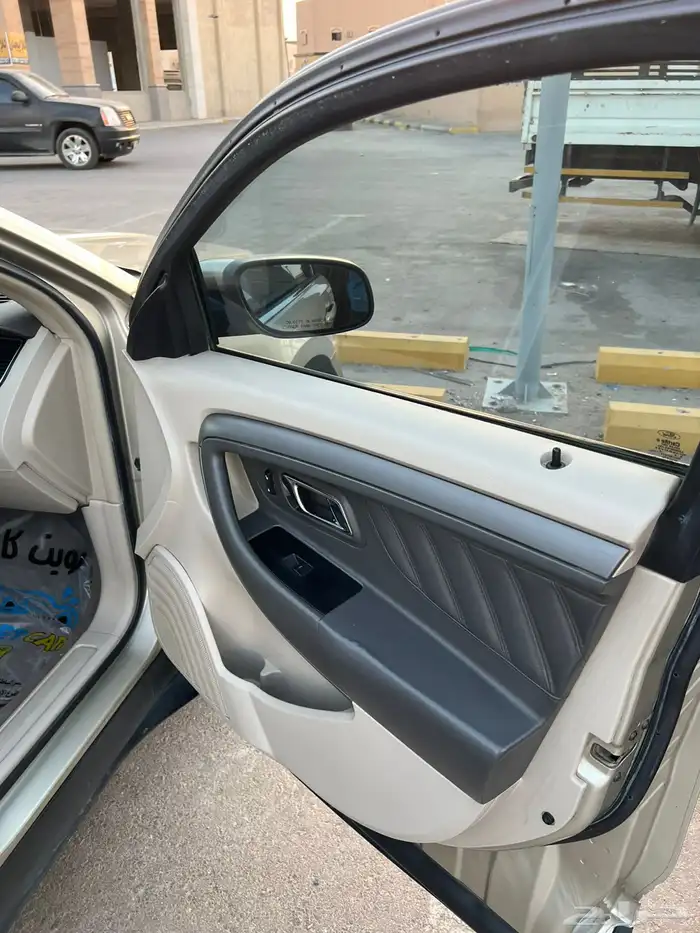 فورد تورس 10