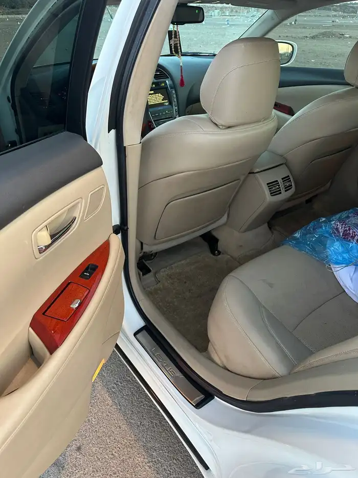 للبيع لكزس ES350 موديل 2008 12