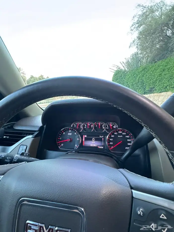 جمس يوكن 2015 SLT قصير 14