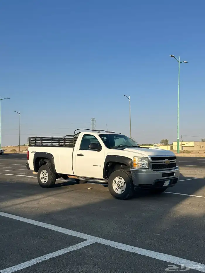 سلفرادو HD2500 غمارة 2012 ابيض 1