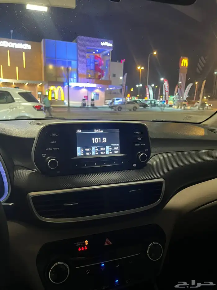 هونداي توسان. 2021 8