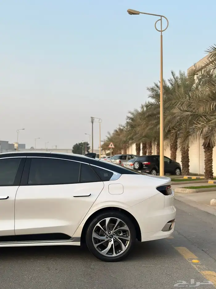 فورد توروس تيتانيوم 2023 6