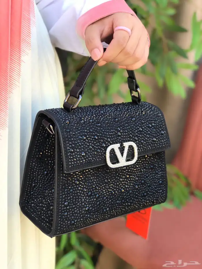 تم تمديد عرض اليوم الوطني 3 شنط ماركه ب240 فقط وتوصيل مجانا 22