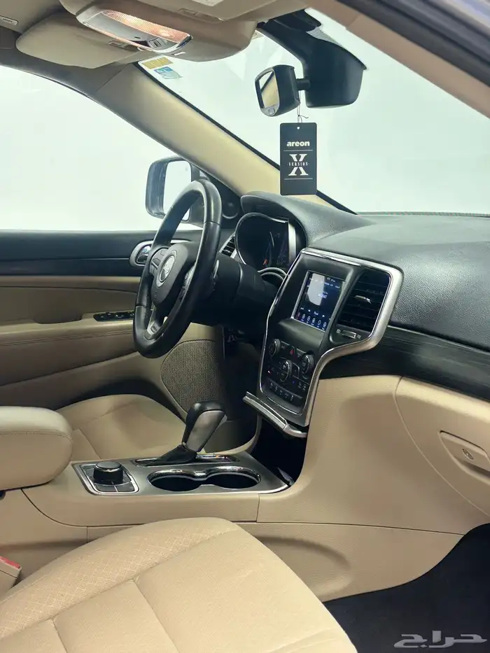 قراند شيروكي V6 - 2019 15