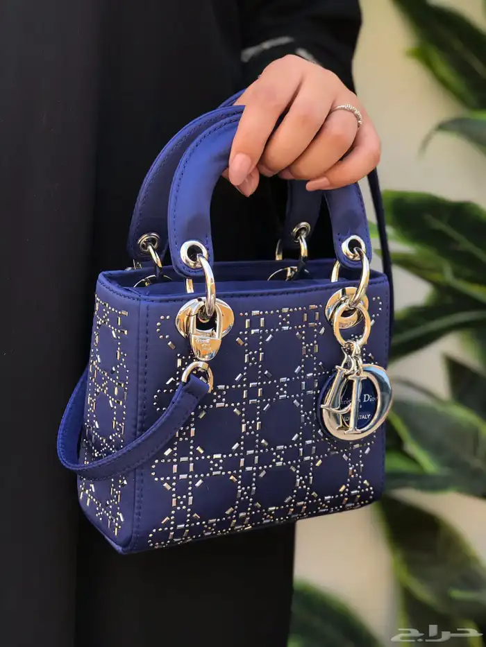 تم تمديد عرض اليوم الوطني 3 شنط ماركه ب240 فقط وتوصيل مجانا 6