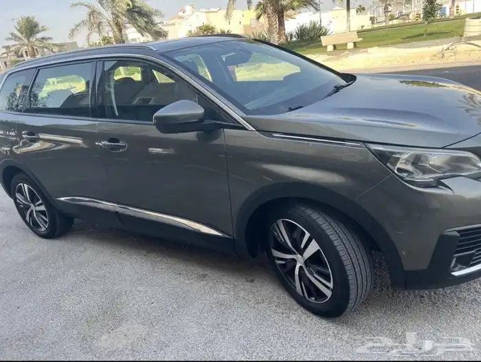 Peugeot ALOR 5008 2019 0
