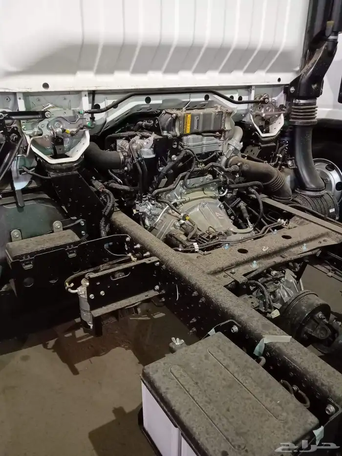 ايسوزو دينا 6 طن 6.10 متر 2025 3