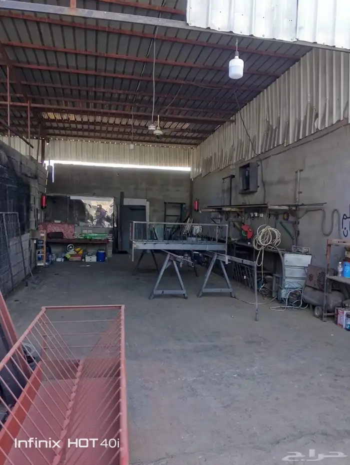 ورشة حدادة للتقبيل 1