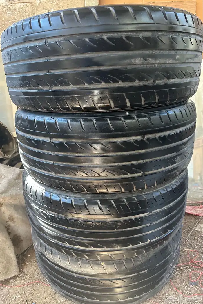 للبيع كفرات مقاس 19 45 245 0