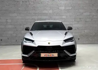 النوع لامبورغيني أوروس بيرفورمانتي الموديل2023 العداد 5000k index