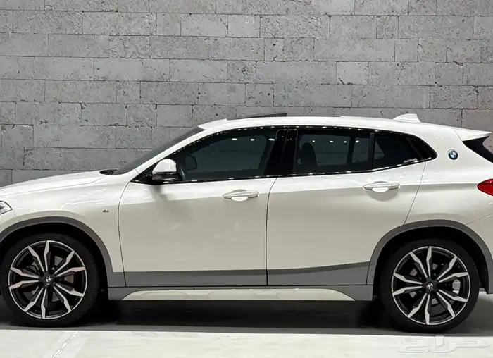 النوع   BMW X2 الموديل   2018 العداد  57724k 12